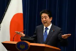  安倍支持率因右翼小学购地丑闻暴跌外媒或动摇日本国政