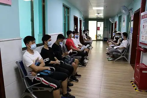  2014年7岁男童病危,捐出双肾救母,临终遗言我是妈妈的男子汉