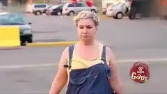 精选搞笑20130906洗车比基尼美女们爱豪车只有大妈来洗车屌丝你怎么看  精选搞笑20130906洗车比基尼美女们爱豪车只有大妈来洗车屌丝你怎么看