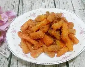  咸鸭蛋黄的花样做法