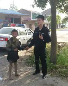 智障儿童的相貌图片