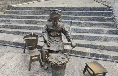  铜仁旅游景点介绍,铜仁好玩地方推荐,弥勒佛道场梵净山不能错过
