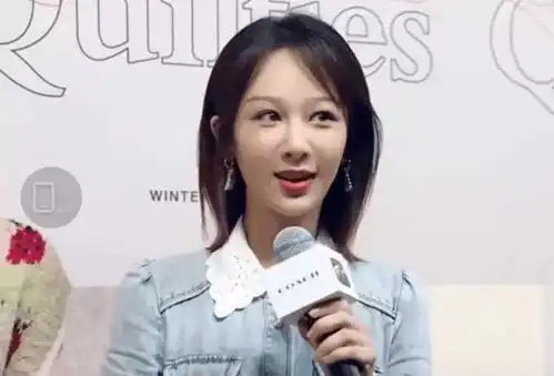  杨紫的脸又双叒叕翻车了近距离无法直视,网友人造硅胶既视感