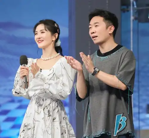  谢娜迎40岁生日,圈内朋友暖心祝福,杨迪的小细节却令人热泪盈眶