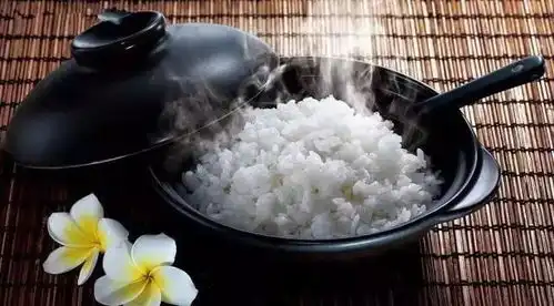  饭之甘,在百味之上,知味者,遇好饭不必用菜