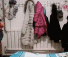  搞笑gif趣图姑娘快别笑了,我真的快忍不住了