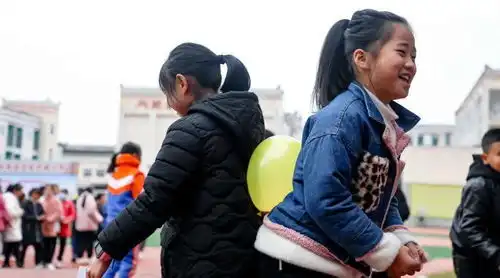  摆地摊吗搞安全教育的那种五防教育