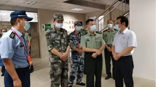  省军区领导到我市检查征兵工作坚持阳光征兵廉洁征兵