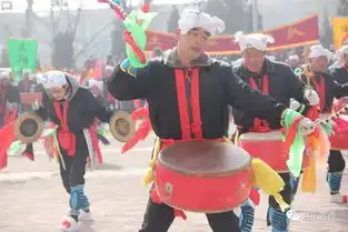  打鼓敲锣扭秧歌,洛川年味今日最浓