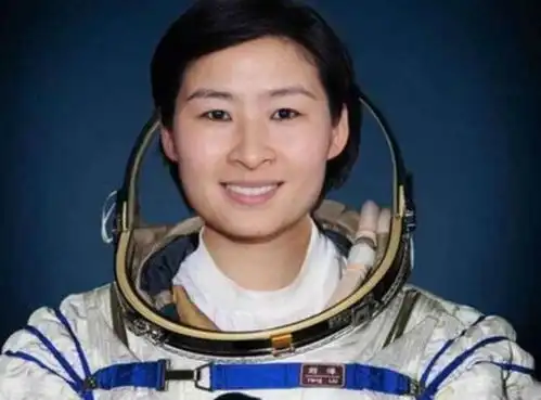  我国首位女航天员刘洋,没生孩子就上太空,返回地球后消失人前