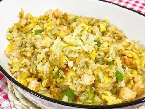 做蛋炒饭,先炒饭还是先炒蛋今天终于搞明白了,炒出来粒粒干香  做蛋炒饭,先炒饭还是先炒蛋今天终于搞明白了,炒出来粒粒干香