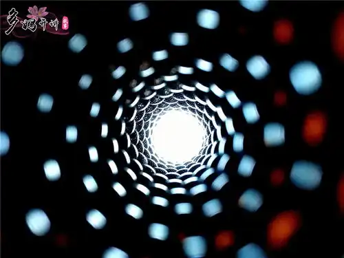  超幻觉图片,能看5秒不头晕就算你赢
