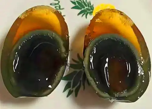  经常吃皮蛋,对身体有无坏处吃皮蛋有哪些误区为健康别再吃错