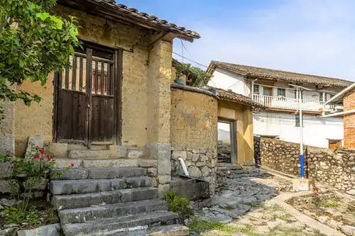 南方农村土砖房图片素材新媒体用图设计素材下载  南方农村土砖房图片素材新媒体用图设计素材下载