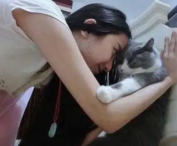  搞笑gif趣图厉害了,妹子竟然还有这个技能