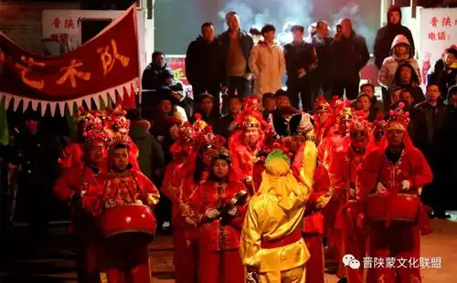  刘家畔敲锣打鼓扭秧歌欢天喜地闹新春附海量图片视频
