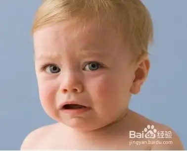  孩子面瘫是什么原因导致的