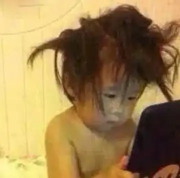 搞笑gif内涵图老奶奶你这巨型陀螺玩的可真666啊  搞笑gif内涵图老奶奶你这巨型陀螺玩的可真666啊