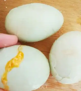  咸蛋焗南瓜的做法咸蛋焗南瓜怎么做卤蛋厨房的菜谱