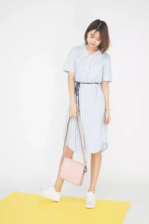  小编要搞事情用6件连衣裙拍了本夏日少女写真