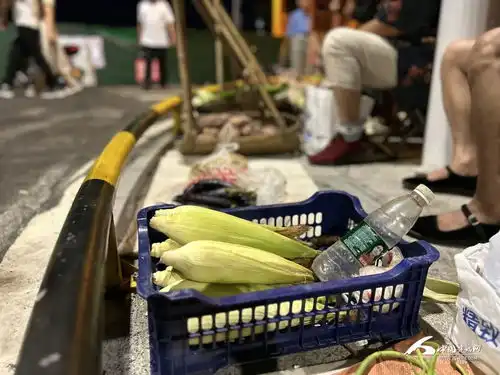  组图广润河上游新景带火夜市地摊经济