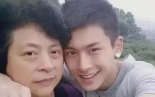  张哲瀚事件再度升级,官媒喊话不应止于封号,或将面临进一步处理
