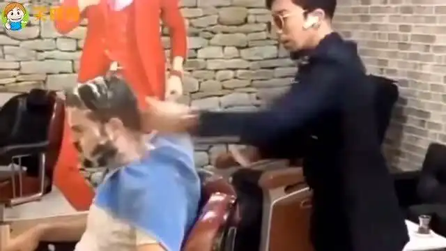  爆笑看了这个视频,我才真正意识到正月去舅家那剪头的严重性