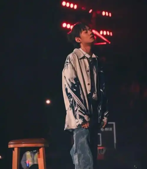 subs回应争议确实约过女生,但截图是假的,不料立马遭到打脸  subs回应争议确实约过女生,但截图是假的,不料立马遭到打脸