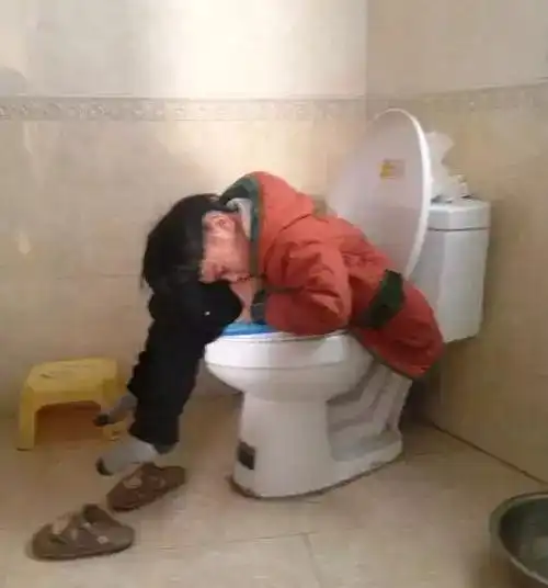  搞笑段子笑瞎,享受下爸妈这幽默