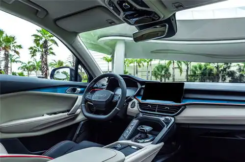 就是玩儿这两款12万元的suv小众又好玩  就是玩儿这两款12万元的suv小众又好玩