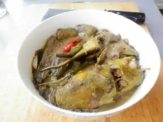  鲶鱼炖茄子的做法鲶鱼炖茄子怎么做edison成成的菜谱