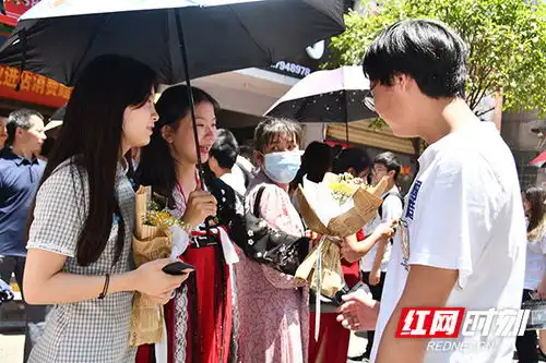 组图图说新邵高考  组图图说新邵高考