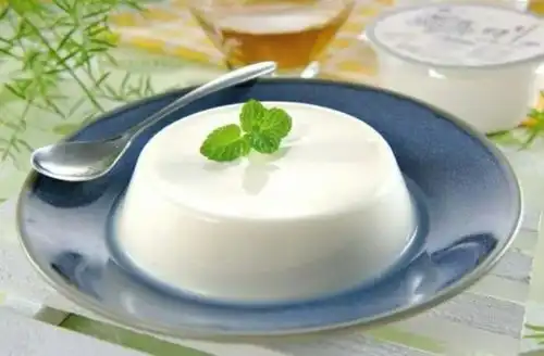 敲锣打鼓起床图片搞笑牛