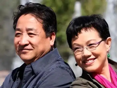  98年,姜昆不顾一切收养一孤儿,孤儿承诺以后给他养老,兑现了吗