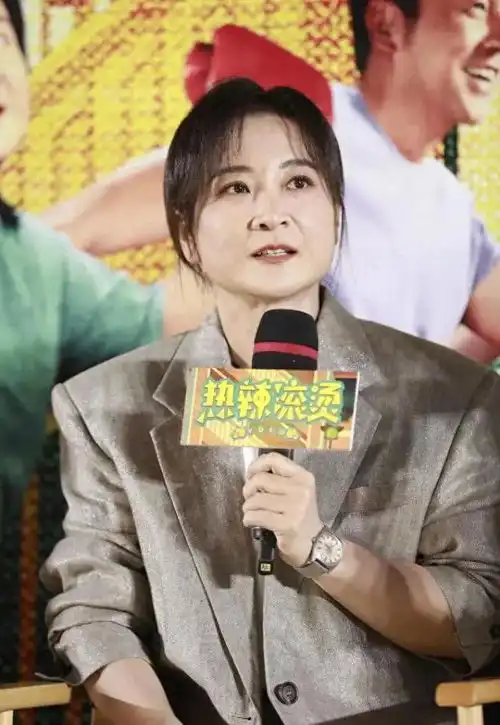  贾玲热辣滚烫宣传过度吗