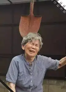 组图厉害了我的奶奶88岁奶奶搞怪自拍走红  组图厉害了我的奶奶88岁奶奶搞怪自拍走红