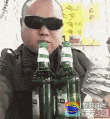  爆笑gif图收红包就怕遇到实诚人,简直欲哭无泪