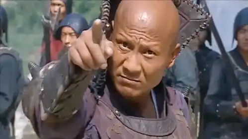  少林寺魔头击败少林高手铁头功,竟让方丈下跪,结果自讨苦吃