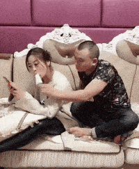 轻松一刻以为是个王者,没想到是个青铜 轻松一刻以为是个王者,没想到是个青铜