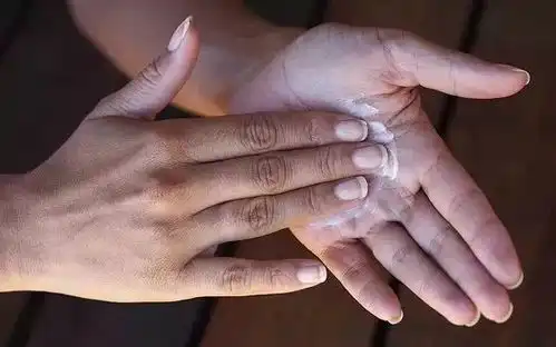  一块钱的这种药膏,功能强大到怀疑人生药店随处可见