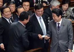  安倍晋三当选日本首相