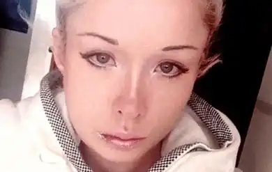  各国真人芭比挨打都这么有范儿