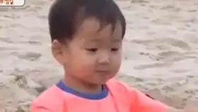  140720三胞胎去幼儿园前的搞笑cut