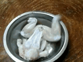  最幸福的事就是有人陪着一起无聊