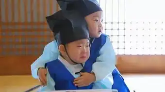  天啊,这仨兄弟真的萌到可以召唤神龙