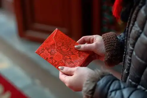  压岁钱封包红包图片摄影图摄影图下载至来源处