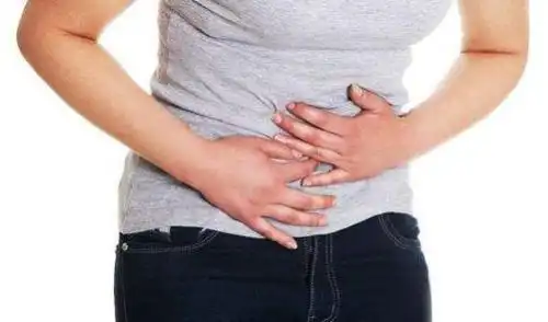 心脏病也会引起胃痛医生告诉您如何区分胃痛和心脏病 心脏病也会引起胃痛医生告诉您如何区分胃痛和心脏病