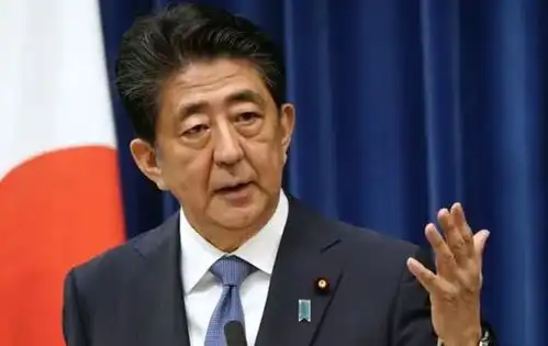  06年安倍晋三访华内幕5月前夫人秘密来京,华人男闺蜜牵线