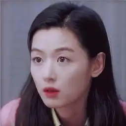  女生头像对我而言长大就是一个逐渐认清自己平凡的过程