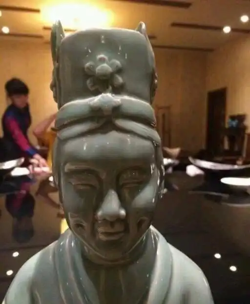  搞笑图片想知道有没有人真的会剪少儿弱智型发型
